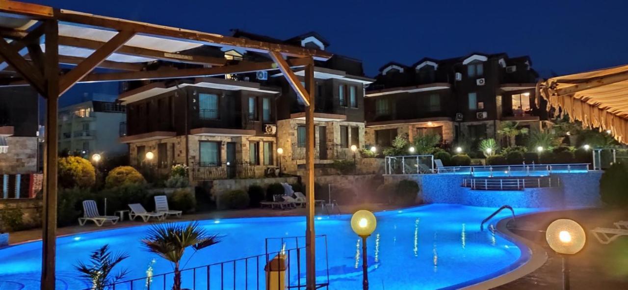 Лилия Appartement Sozopol Buitenkant foto